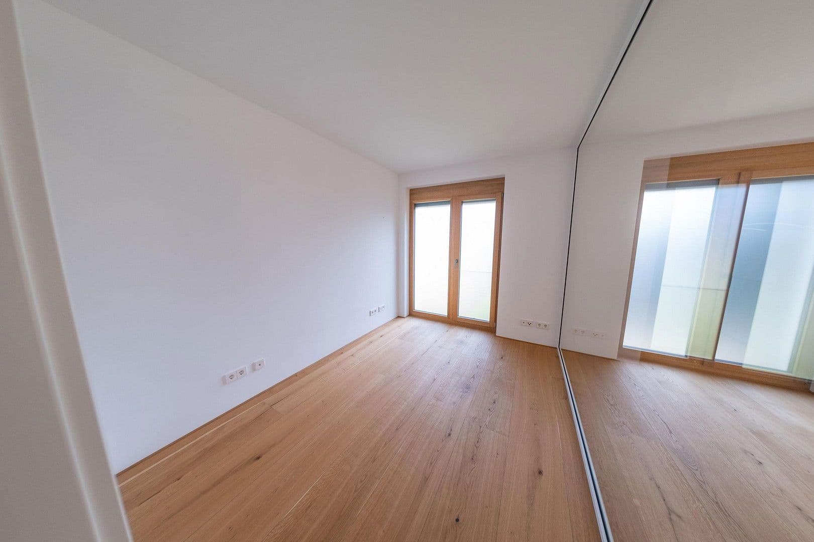Prodej domu 260 m², pozemek 1.080 m², Karlsruhe, Bádensko-Württembersko Prodej domu 260 m², pozemek 1.080 m², Karlsruhe, Bádensko-Württembersko