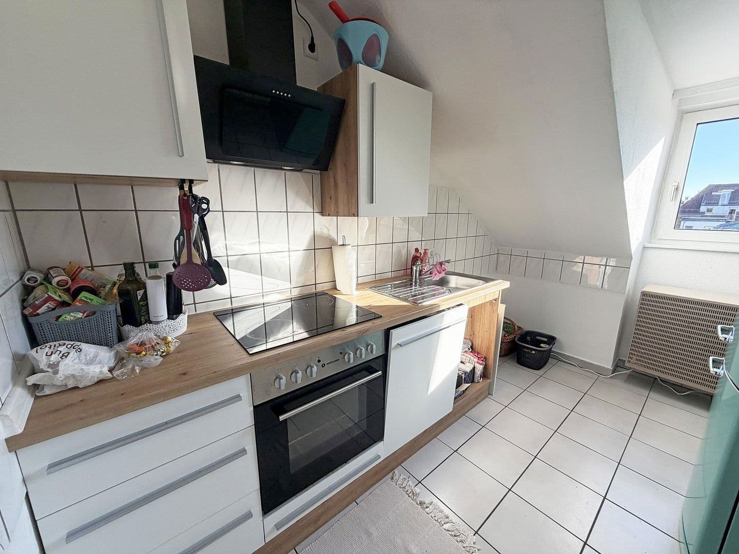 Pronájem bytu 3+1 66 m², Martin-Luther-Straße, Stuttgart, Bádensko-Württembersko Pronájem bytu 3+1 66 m², Martin-Luther-Straße, Stuttgart, Bádensko-Württembersko