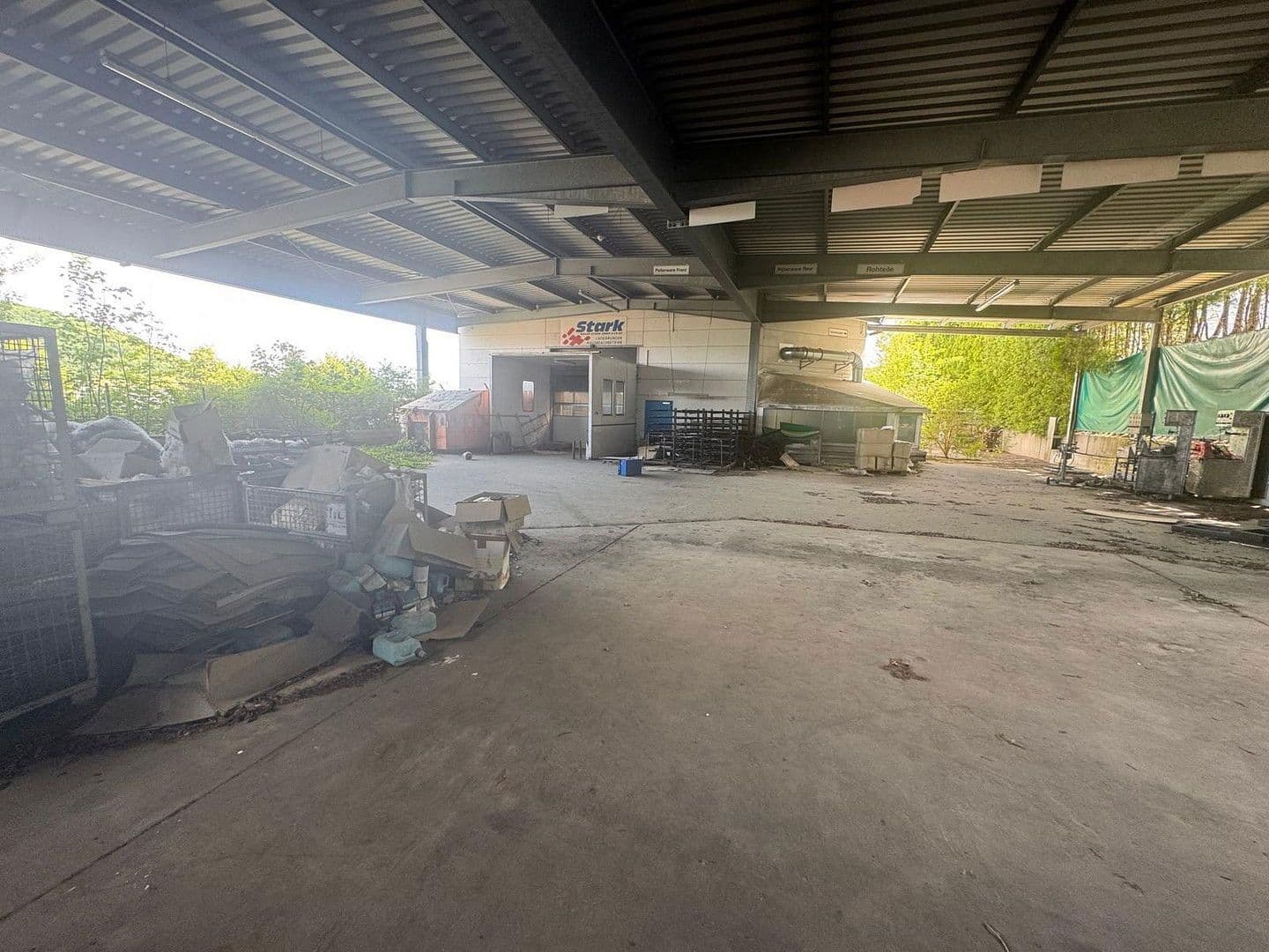 Pronájem nebytového prostoru 1.500 m², Treuchtlingen, Bavorsko Pronájem nebytového prostoru 1.500 m², Treuchtlingen, Bavorsko