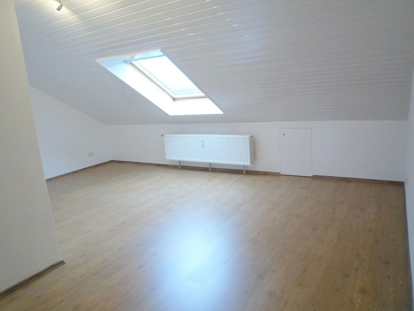 Prodej bytu 1+kk 35 m², Lochnerstraße 11, Ratingen, Severní Porýní-Vestfálsko Prodej bytu 1+kk 35 m², Lochnerstraße 11, Ratingen, Severní Porýní-Vestfálsko