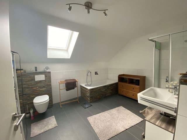 Prodej domu 135 m², pozemek 418 m², Annastr. 18, Nörvenich, Severní Porýní-Vestfálsko Prodej domu 135 m², pozemek 418 m², Annastr. 18, Nörvenich, Severní Porýní-Vestfálsko