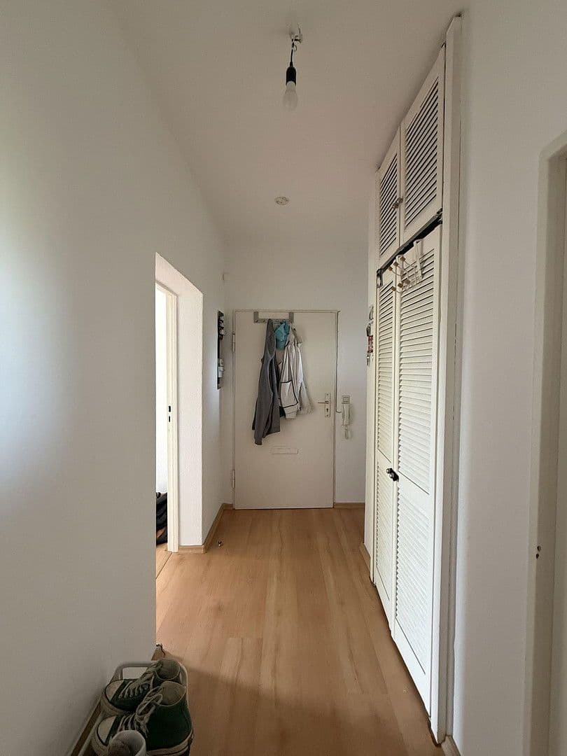 Prodej bytu 3+1 70 m², Friedrichsruher Straße 54, Berlin, Berlín Prodej bytu 3+1 70 m², Friedrichsruher Straße 54, Berlin, Berlín