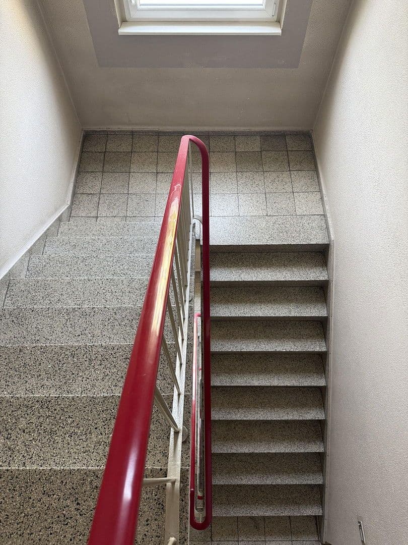 Prodej bytu 3+1 70 m², Friedrichsruher Straße 54, Berlin, Berlín Prodej bytu 3+1 70 m², Friedrichsruher Straße 54, Berlin, Berlín