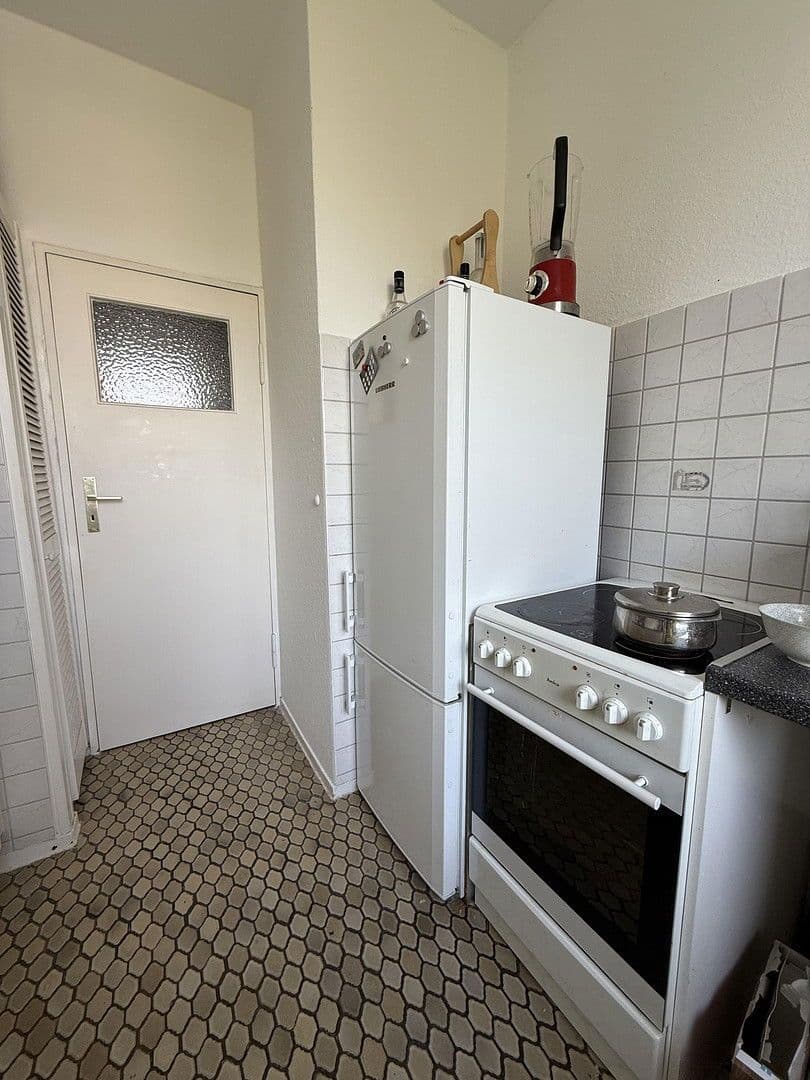 Prodej bytu 3+1 70 m², Friedrichsruher Straße 54, Berlin, Berlín Prodej bytu 3+1 70 m², Friedrichsruher Straße 54, Berlin, Berlín