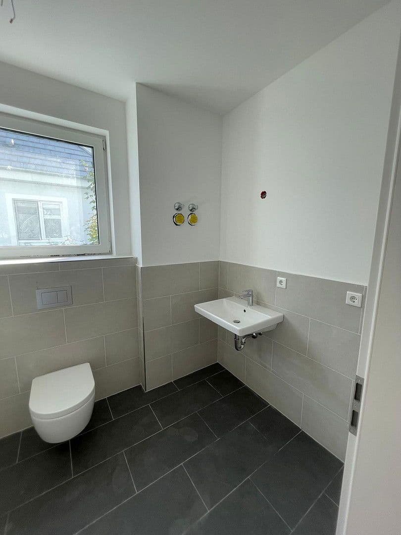 Pronájem bytu 3+1 75 m², Berlin, Berlín Pronájem bytu 3+1 75 m², Berlin, Berlín