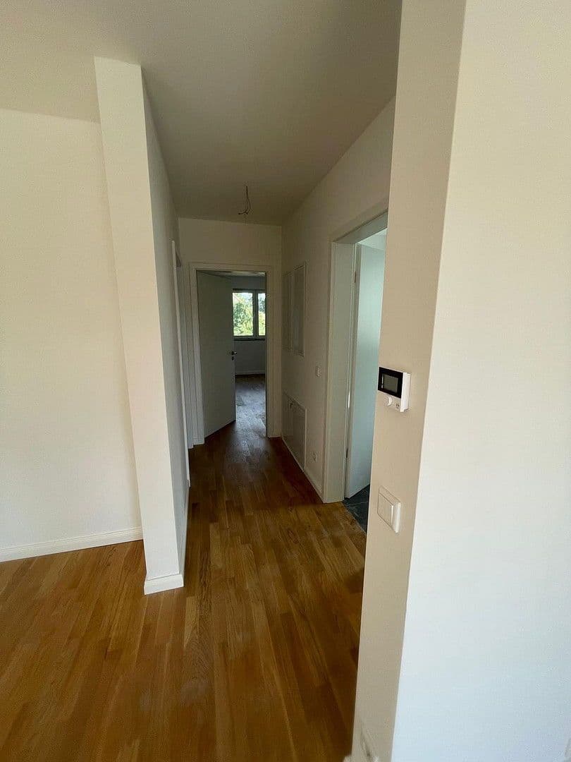 Pronájem bytu 3+1 75 m², Berlin, Berlín Pronájem bytu 3+1 75 m², Berlin, Berlín