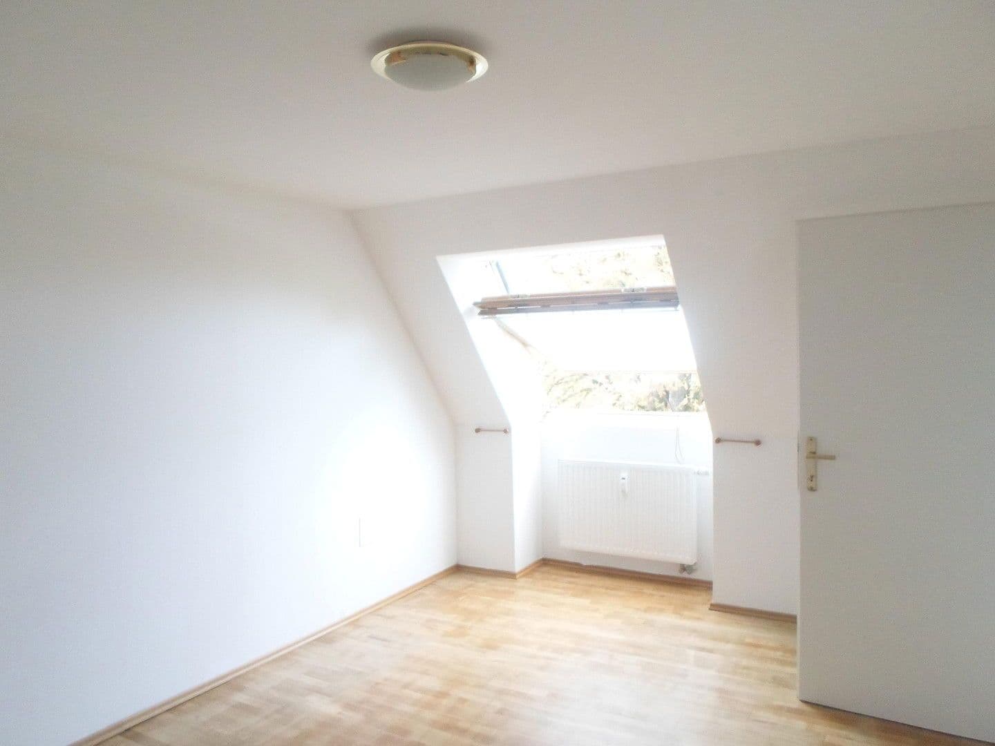 Pronájem bytu 2+1 50 m², SCHLOSSWEG 2, Burgau, Štýrsko Pronájem bytu 2+1 50 m², SCHLOSSWEG 2, Burgau, Štýrsko