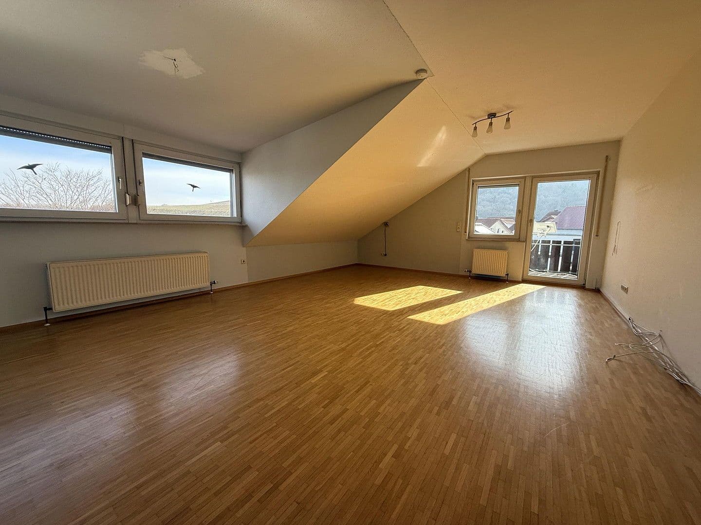 Pronájem bytu 3+1 95 m², Cleebronn, Bádensko-Württembersko Pronájem bytu 3+1 95 m², Cleebronn, Bádensko-Württembersko