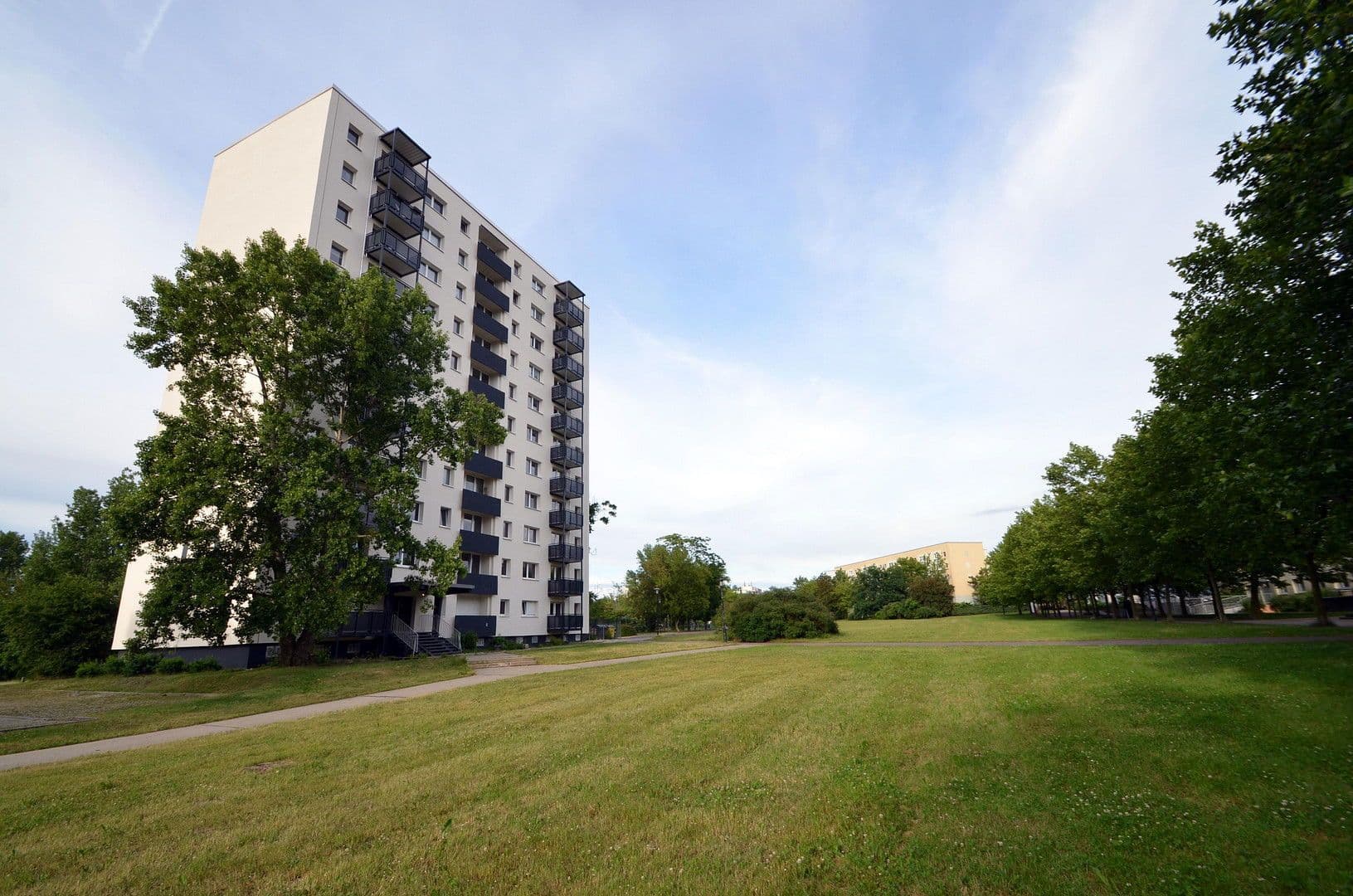 Pronájem bytu 3+1 57 m², Rigaer Strasse 1, Halle (Saale), Sasko-Anhaltsko Pronájem bytu 3+1 57 m², Rigaer Strasse 1, Halle (Saale), Sasko-Anhaltsko