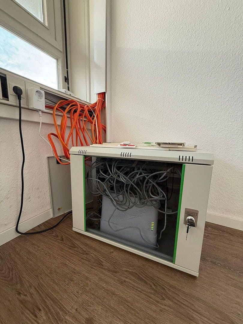 Pronájem kanceláře 194 m², Mengendamm 12, Hannover, Dolní Sasko Pronájem kanceláře 194 m², Mengendamm 12, Hannover, Dolní Sasko