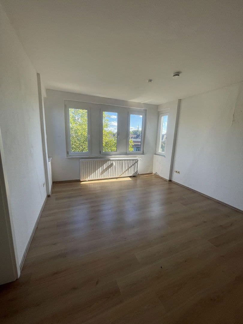 Pronájem bytu 2+1 60 m², Steinbrinkstraße 105, Oberhausen, Severní Porýní-Vestfálsko Pronájem bytu 2+1 60 m², Steinbrinkstraße 105, Oberhausen, Severní Porýní-Vestfálsko