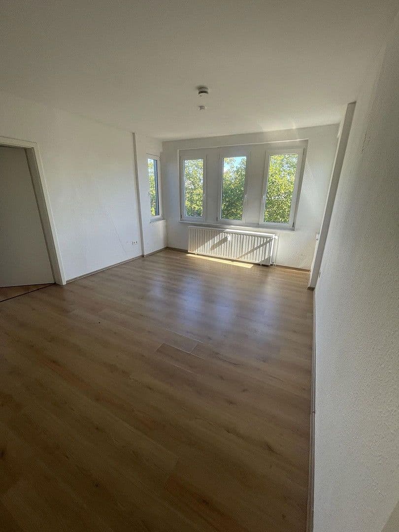 Pronájem bytu 2+1 60 m², Steinbrinkstraße 105, Oberhausen, Severní Porýní-Vestfálsko Pronájem bytu 2+1 60 m², Steinbrinkstraße 105, Oberhausen, Severní Porýní-Vestfálsko