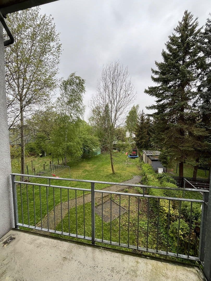 Pronájem bytu 2+1 60 m², Schneeberger Straße 4, Chemnitz, Sasko Pronájem bytu 2+1 60 m², Schneeberger Straße 4, Chemnitz, Sasko