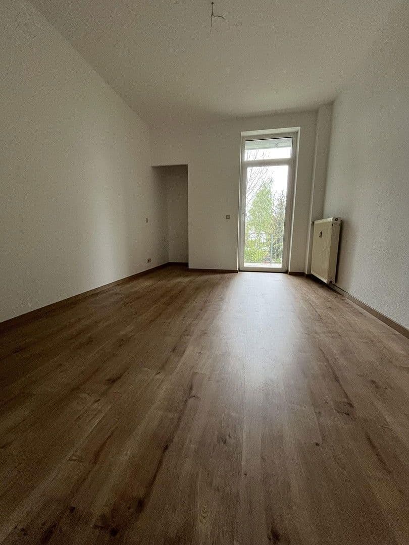 Pronájem bytu 2+1 60 m², Schneeberger Straße 4, Chemnitz, Sasko Pronájem bytu 2+1 60 m², Schneeberger Straße 4, Chemnitz, Sasko