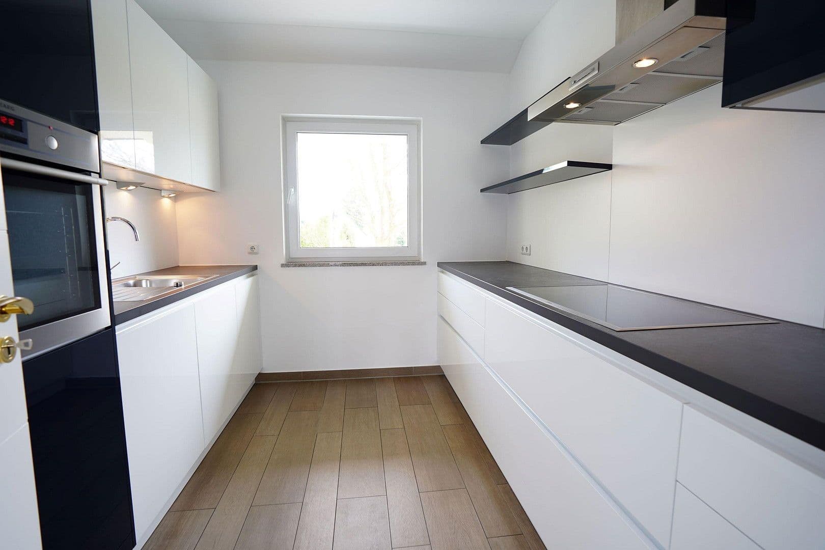 Pronájem bytu 4+1 147 m², München, Bavorsko Pronájem bytu 4+1 147 m², München, Bavorsko