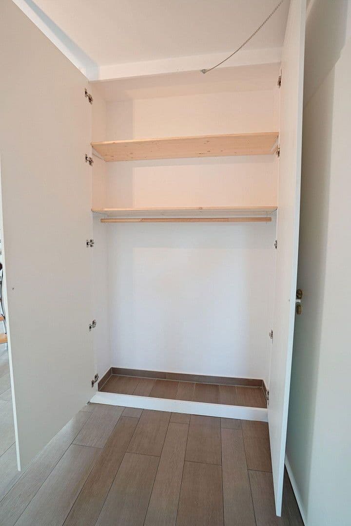 Pronájem bytu 4+1 147 m², München, Bavorsko Pronájem bytu 4+1 147 m², München, Bavorsko