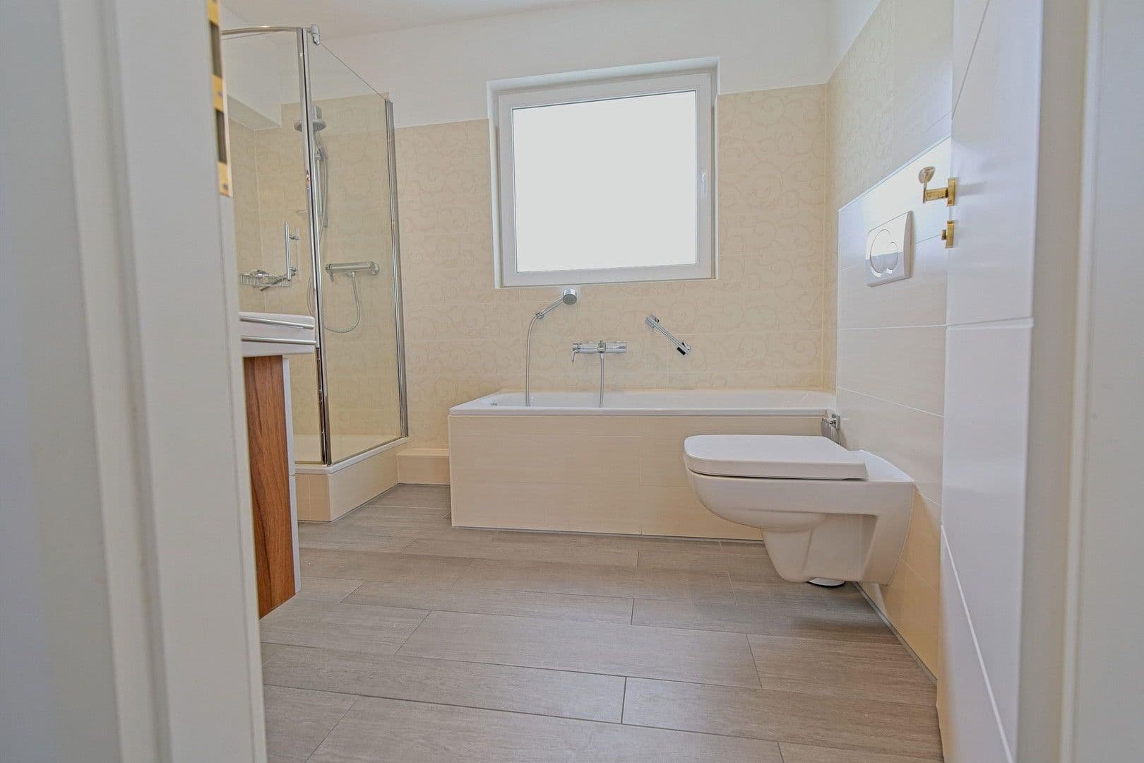 Pronájem bytu 4+1 147 m², München, Bavorsko Pronájem bytu 4+1 147 m², München, Bavorsko