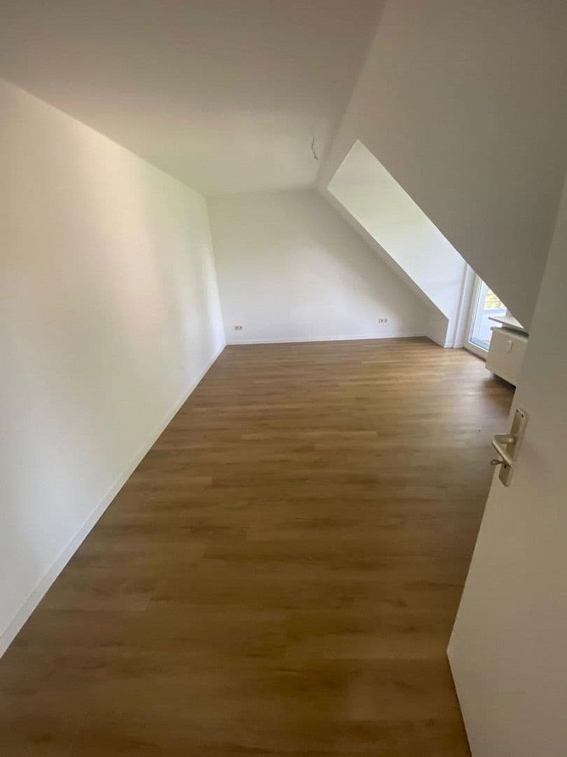 Pronájem bytu 3+1 78 m², Elmshorn, Šlesvicko-Holštýnsko Pronájem bytu 3+1 78 m², Elmshorn, Šlesvicko-Holštýnsko