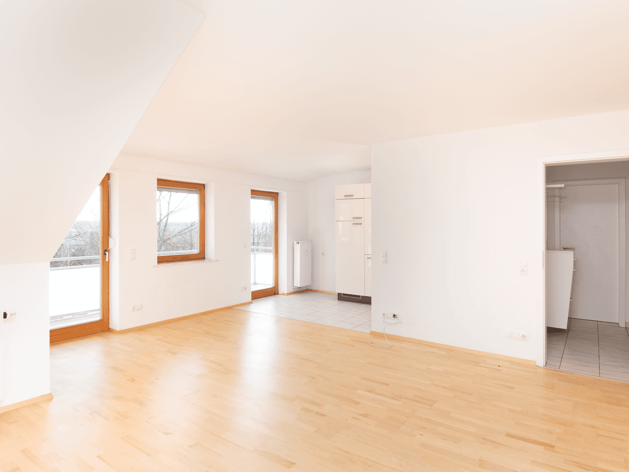 Pronájem domu 300 m², pozemek 1.000 m², Hanslmühlweg 2, Wolnzach, Bavorsko Pronájem domu 300 m², pozemek 1.000 m², Hanslmühlweg 2, Wolnzach, Bavorsko