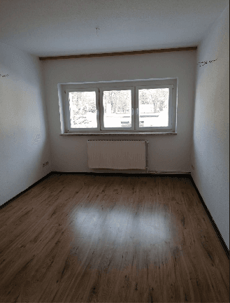 Pronájem bytu 3+kk 109 m², Gröditz, Sasko Pronájem bytu 3+kk 109 m², Gröditz, Sasko