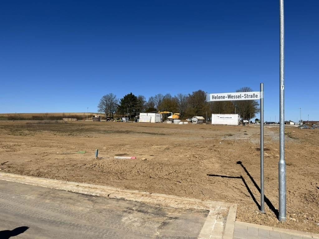 Prodej pozemku 563 m², Helene-Wessel-Straße, Heilbronn-Biberach, Bádensko-Württembersko Prodej pozemku 563 m², Helene-Wessel-Straße, Heilbronn-Biberach, Bádensko-Württembersko