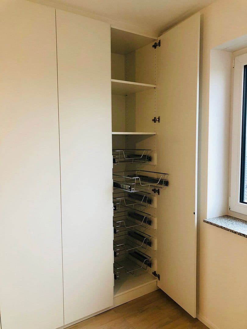 Pronájem bytu 2+1 80 m², Thaliastraße 35, Kerpen, Severní Porýní-Vestfálsko Pronájem bytu 2+1 80 m², Thaliastraße 35, Kerpen, Severní Porýní-Vestfálsko