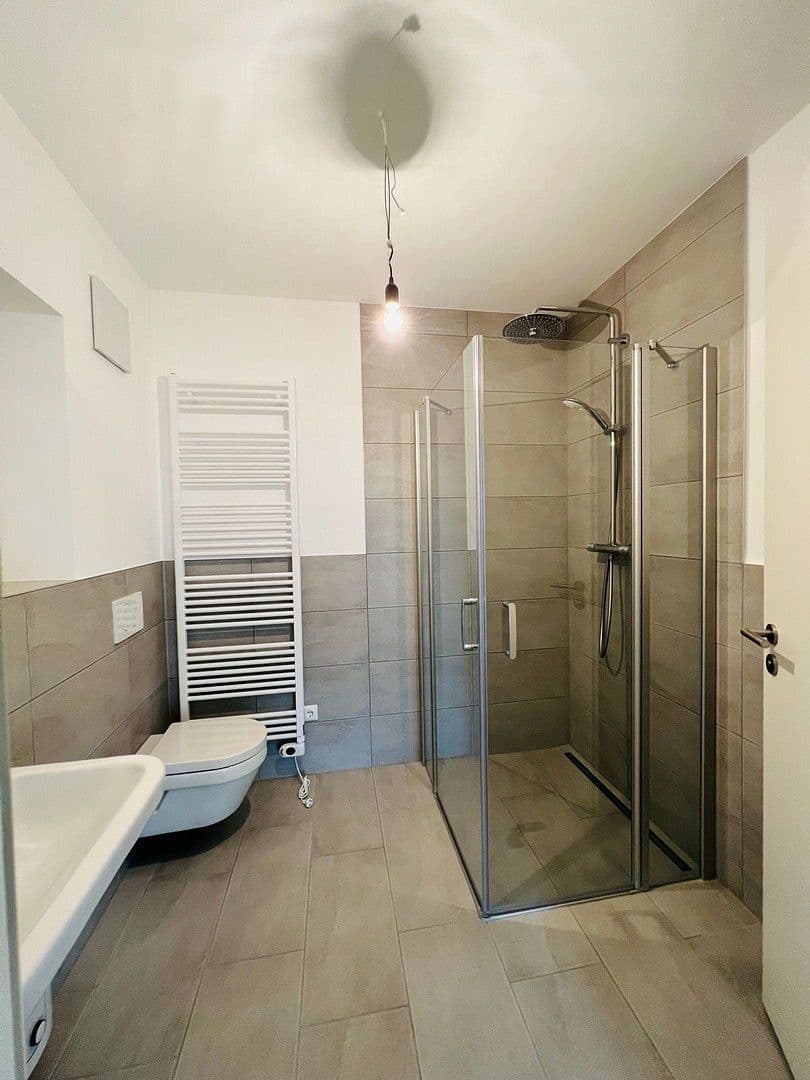 Pronájem bytu 2+1 80 m², Thaliastraße 35, Kerpen, Severní Porýní-Vestfálsko Pronájem bytu 2+1 80 m², Thaliastraße 35, Kerpen, Severní Porýní-Vestfálsko