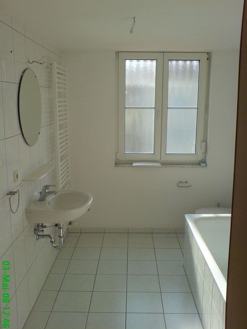 Pronájem bytu 2+1 52 m², Leipzig Großzschocher, Sasko Pronájem bytu 2+1 52 m², Leipzig Großzschocher, Sasko