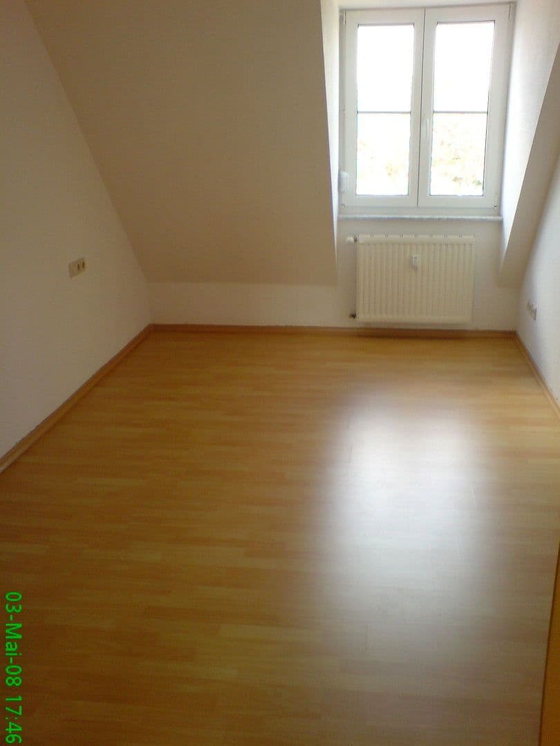 Pronájem bytu 2+1 52 m², Leipzig Großzschocher, Sasko Pronájem bytu 2+1 52 m², Leipzig Großzschocher, Sasko