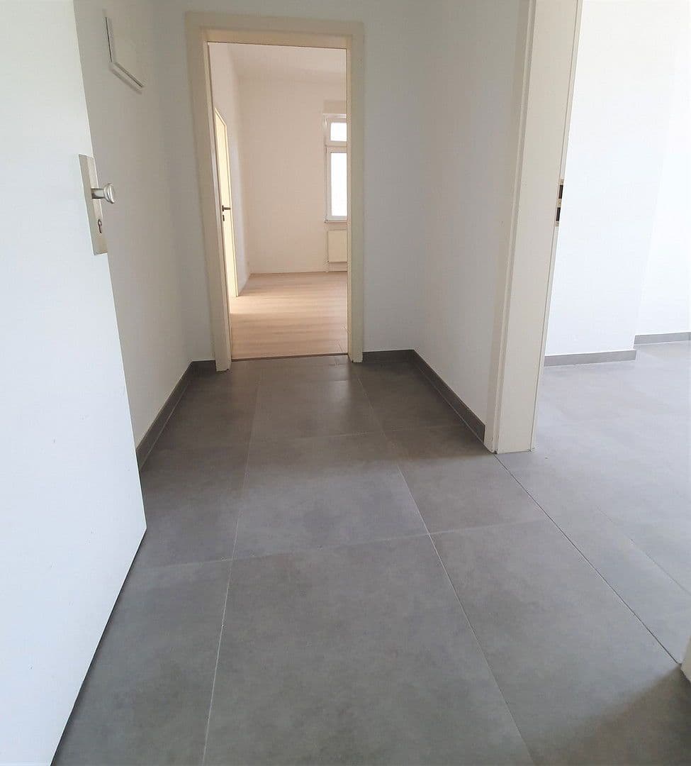 Pronájem bytu 2+1 58 m², Lindenstraße 32, Velten, Braniborsko Pronájem bytu 2+1 58 m², Lindenstraße 32, Velten, Braniborsko