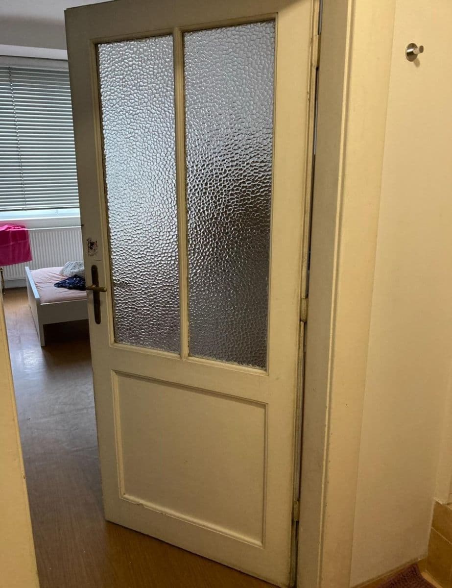 Pronájem bytu 1+kk 30 m², Na Jezerce, Praha, Praha Pronájem bytu 1+kk 30 m², Na Jezerce, Praha, Praha