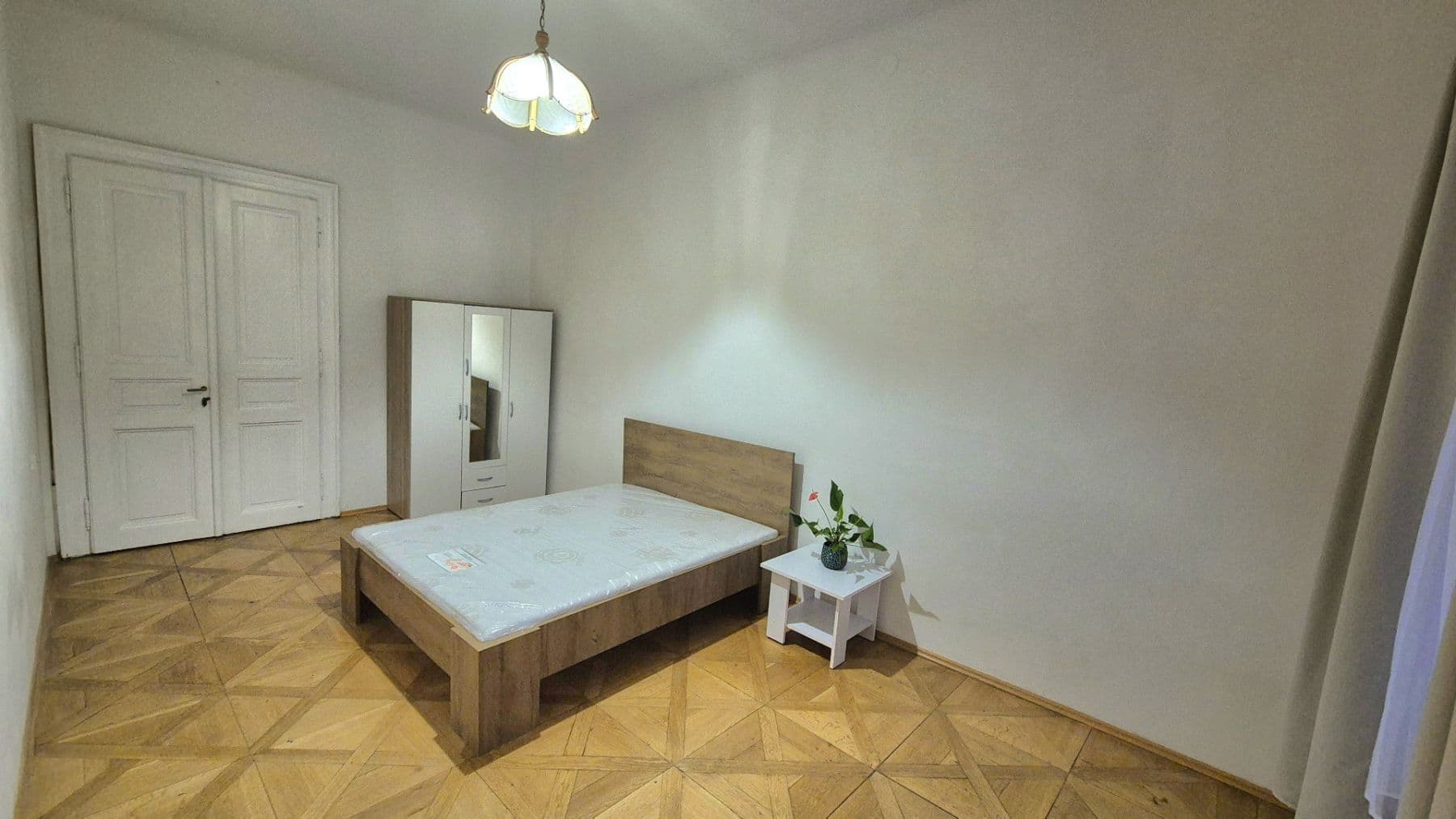 Pronájem bytu 2+kk 55 m², Bolzanova, Praha, Praha Pronájem bytu 2+kk 55 m², Bolzanova, Praha, Praha