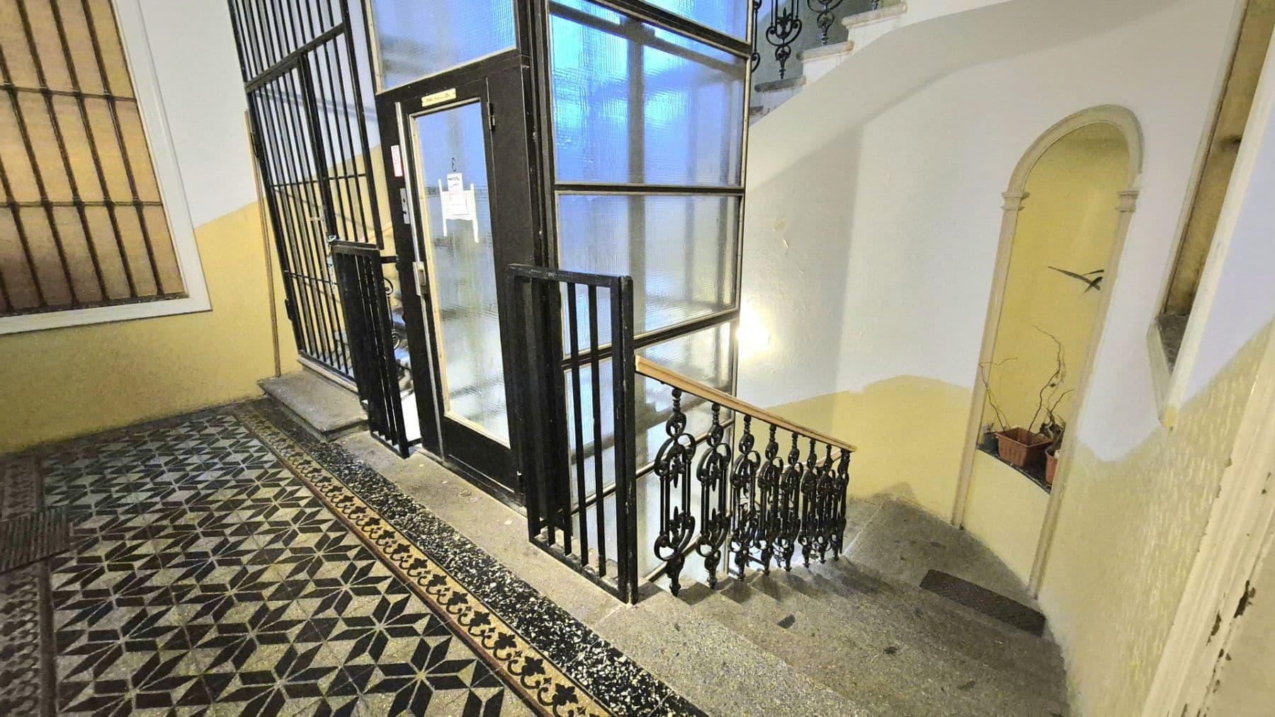 Pronájem bytu 2+kk 55 m², Bolzanova, Praha, Praha Pronájem bytu 2+kk 55 m², Bolzanova, Praha, Praha