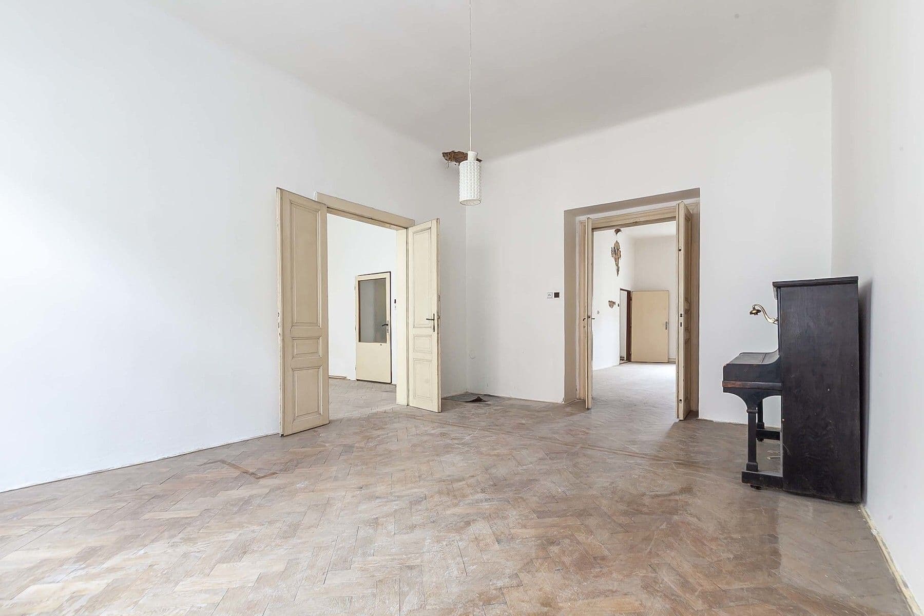 Prodej bytu 4+kk 115 m², Varšavská, Praha, Praha Prodej bytu 4+kk 115 m², Varšavská, Praha, Praha