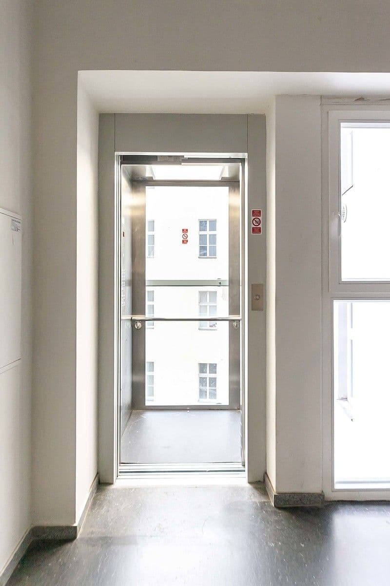 Prodej bytu 4+kk 115 m², Varšavská, Praha, Praha Prodej bytu 4+kk 115 m², Varšavská, Praha, Praha