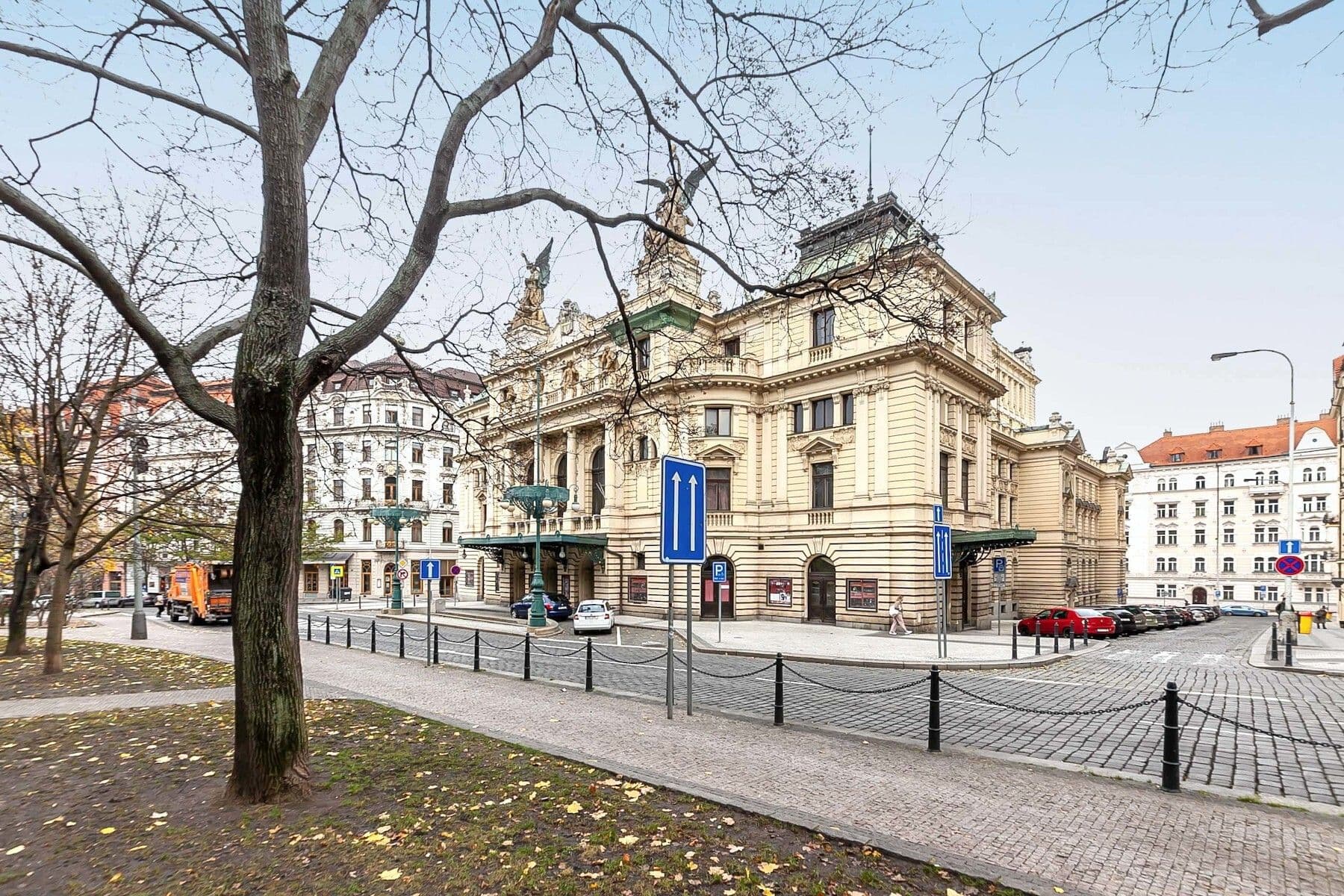 Prodej bytu 4+kk 115 m², Varšavská, Praha, Praha Prodej bytu 4+kk 115 m², Varšavská, Praha, Praha