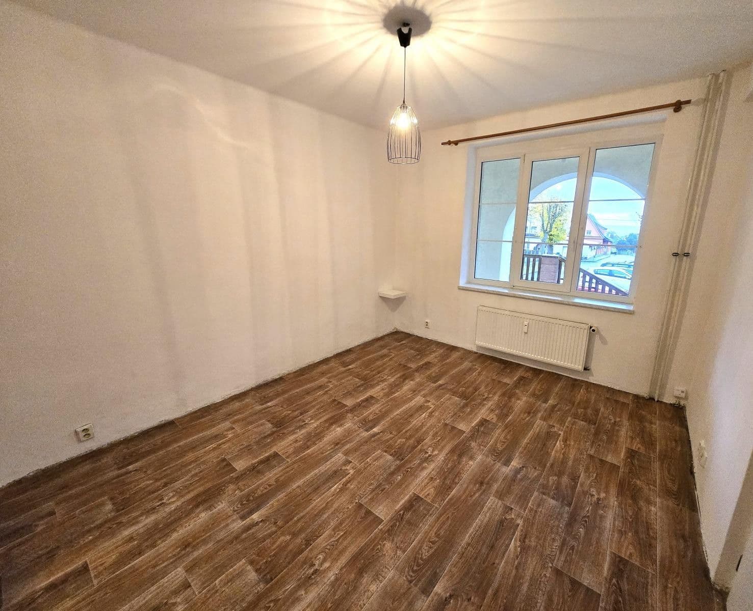 Pronájem bytu 2+1 55 m², Havlíčkovo náměstí, Lom, Ústecký kraj Pronájem bytu 2+1 55 m², Havlíčkovo náměstí, Lom, Ústecký kraj