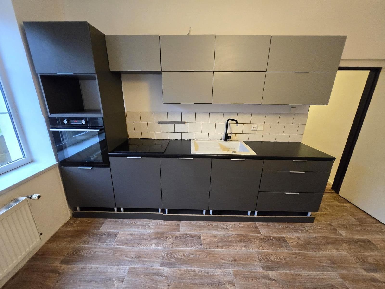 Pronájem bytu 2+1 55 m², Havlíčkovo náměstí, Lom, Ústecký kraj Pronájem bytu 2+1 55 m², Havlíčkovo náměstí, Lom, Ústecký kraj