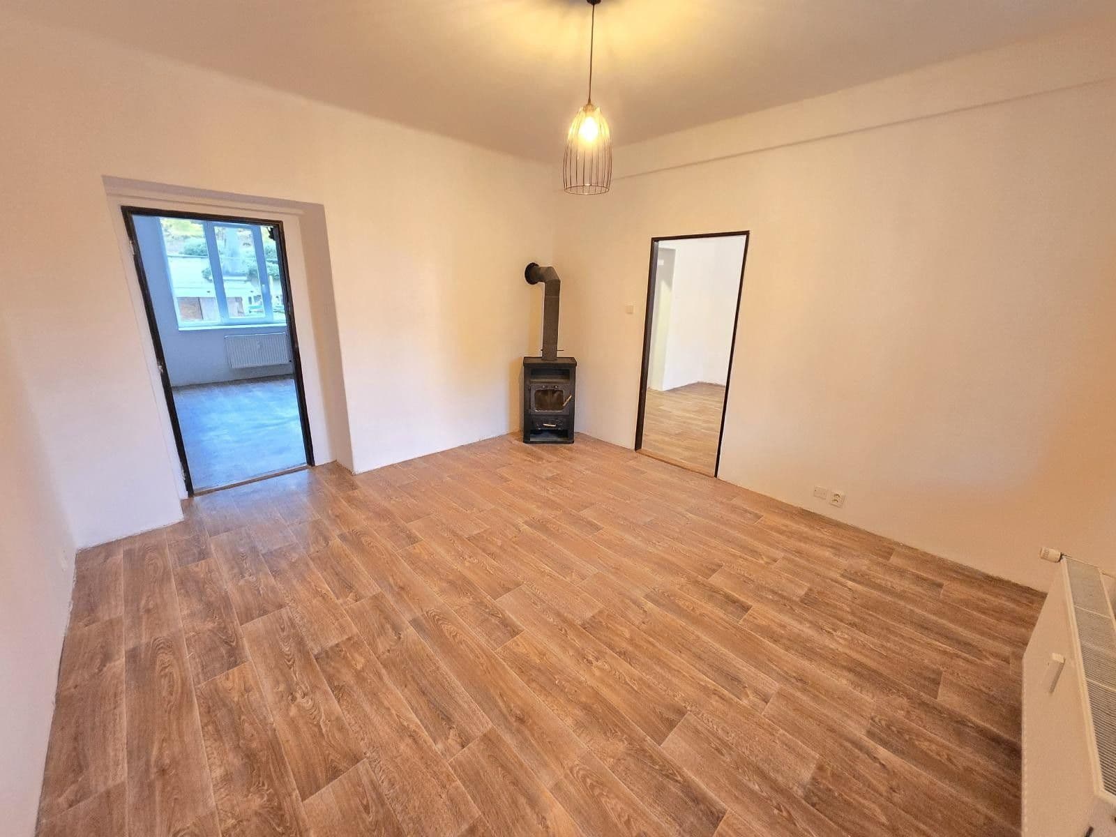 Pronájem bytu 2+1 55 m², Havlíčkovo náměstí, Lom, Ústecký kraj Pronájem bytu 2+1 55 m², Havlíčkovo náměstí, Lom, Ústecký kraj