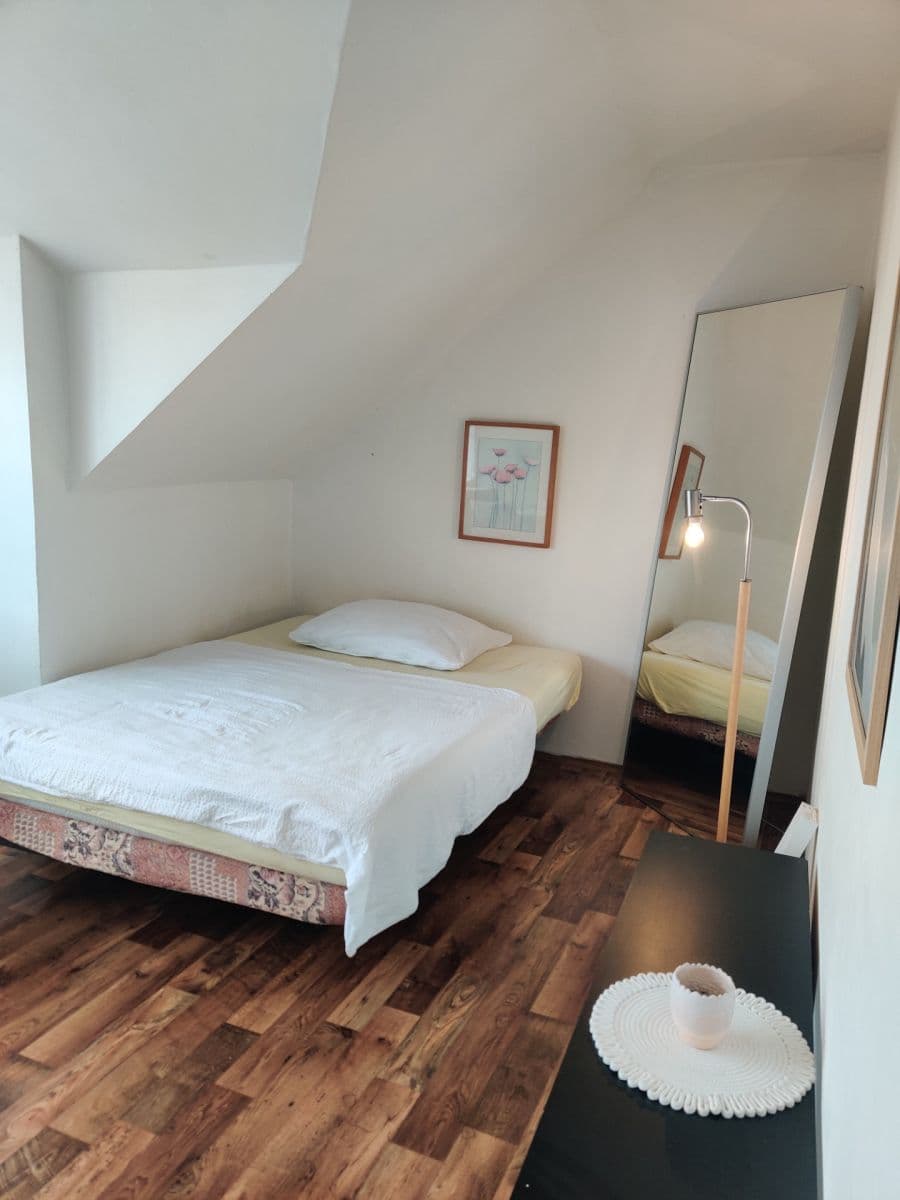 Pronájem bytu 17 m², Opařanská, Praha, Praha Pronájem bytu 17 m², Opařanská, Praha, Praha