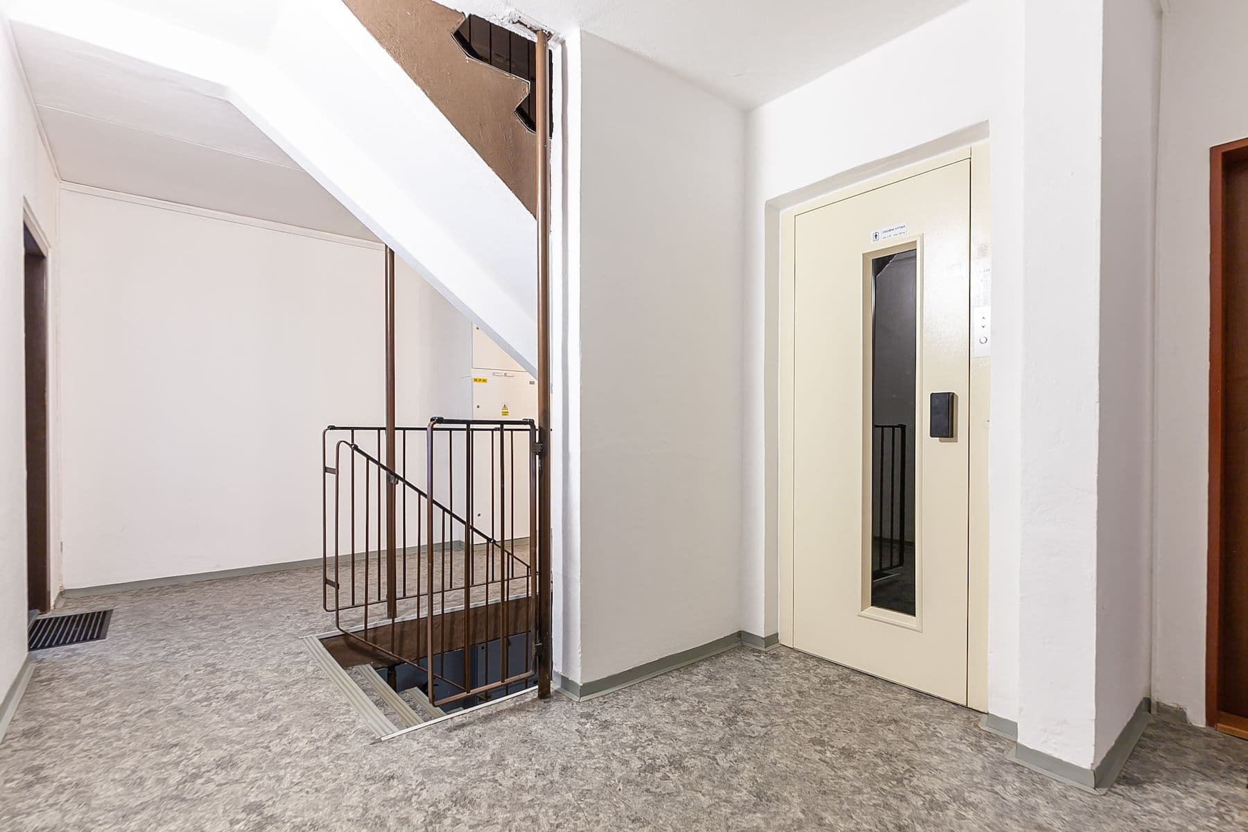Prodej bytu 3+kk 66 m², Janovská, Praha, Praha Prodej bytu 3+kk 66 m², Janovská, Praha, Praha