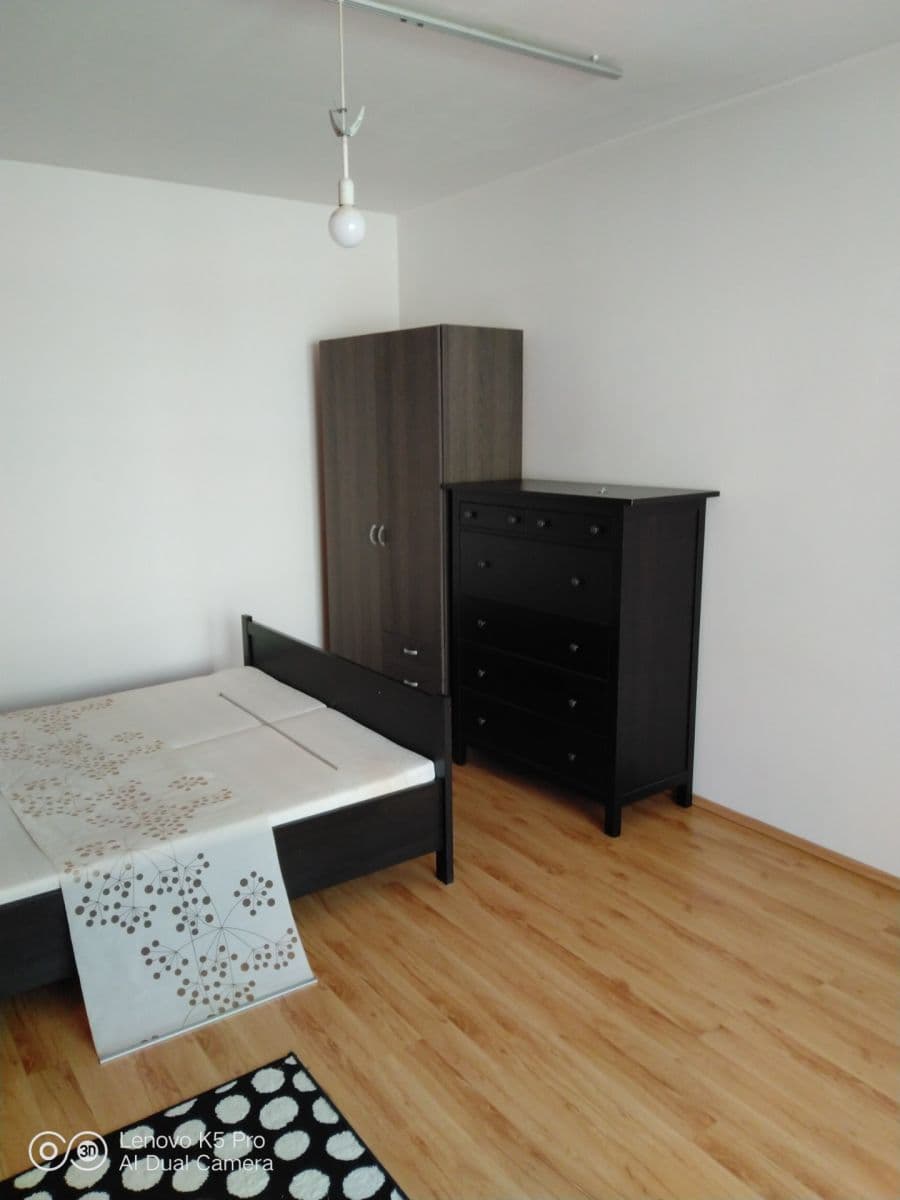 Pronájem bytu 1+1 44 m², Prokopa Holého, Čáslav, Středočeský kraj Pronájem bytu 1+1 44 m², Prokopa Holého, Čáslav, Středočeský kraj