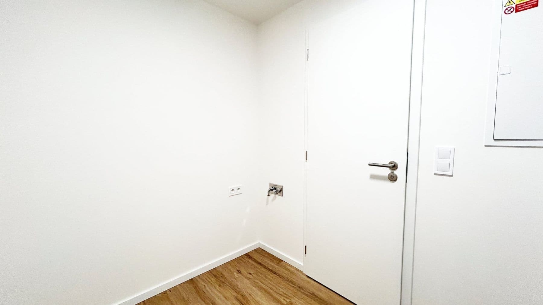 Pronájem bytu 2+kk 49 m², Ke křížku, Kladno, Středočeský kraj Pronájem bytu 2+kk 49 m², Ke křížku, Kladno, Středočeský kraj