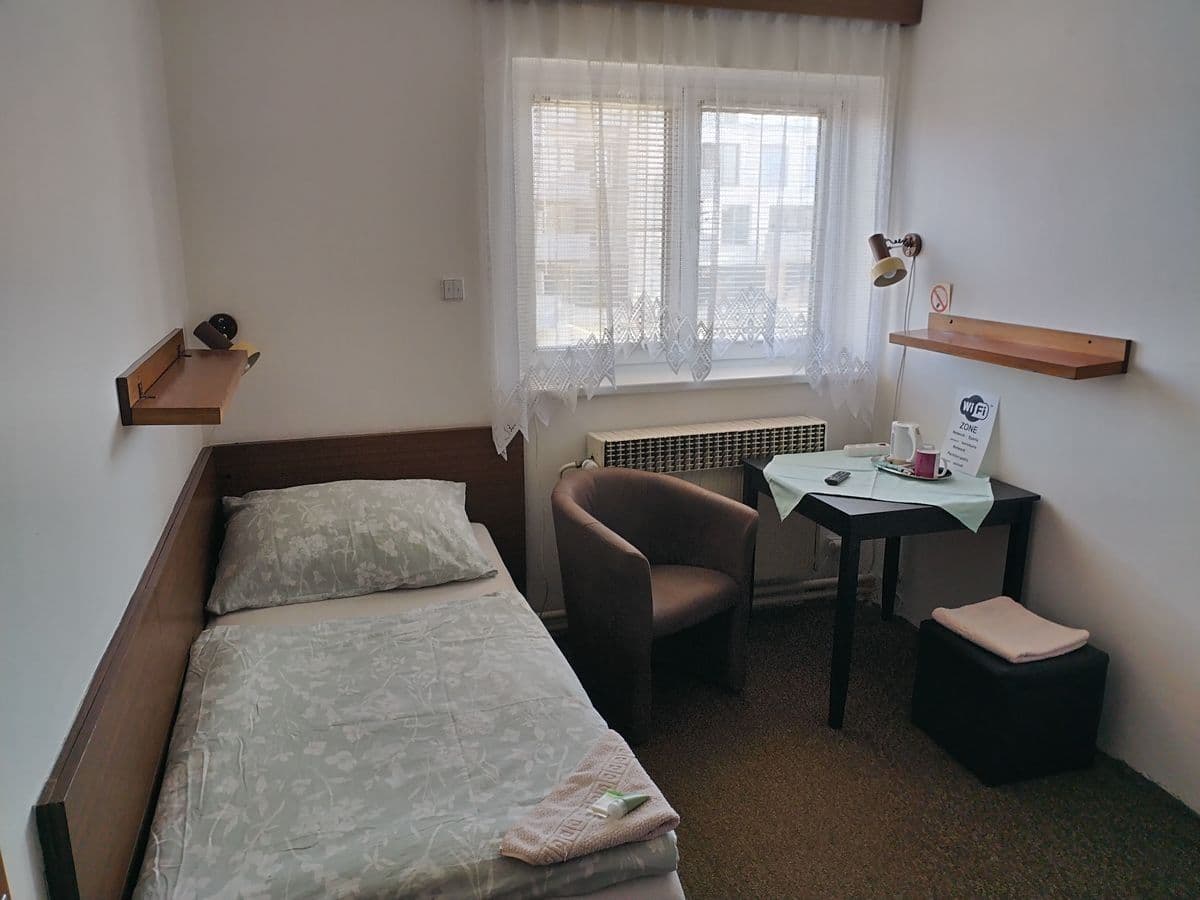 Pronájem bytu Garsoniéra 17 m², Ústecká, Praha, Praha Pronájem bytu Garsoniéra 17 m², Ústecká, Praha, Praha