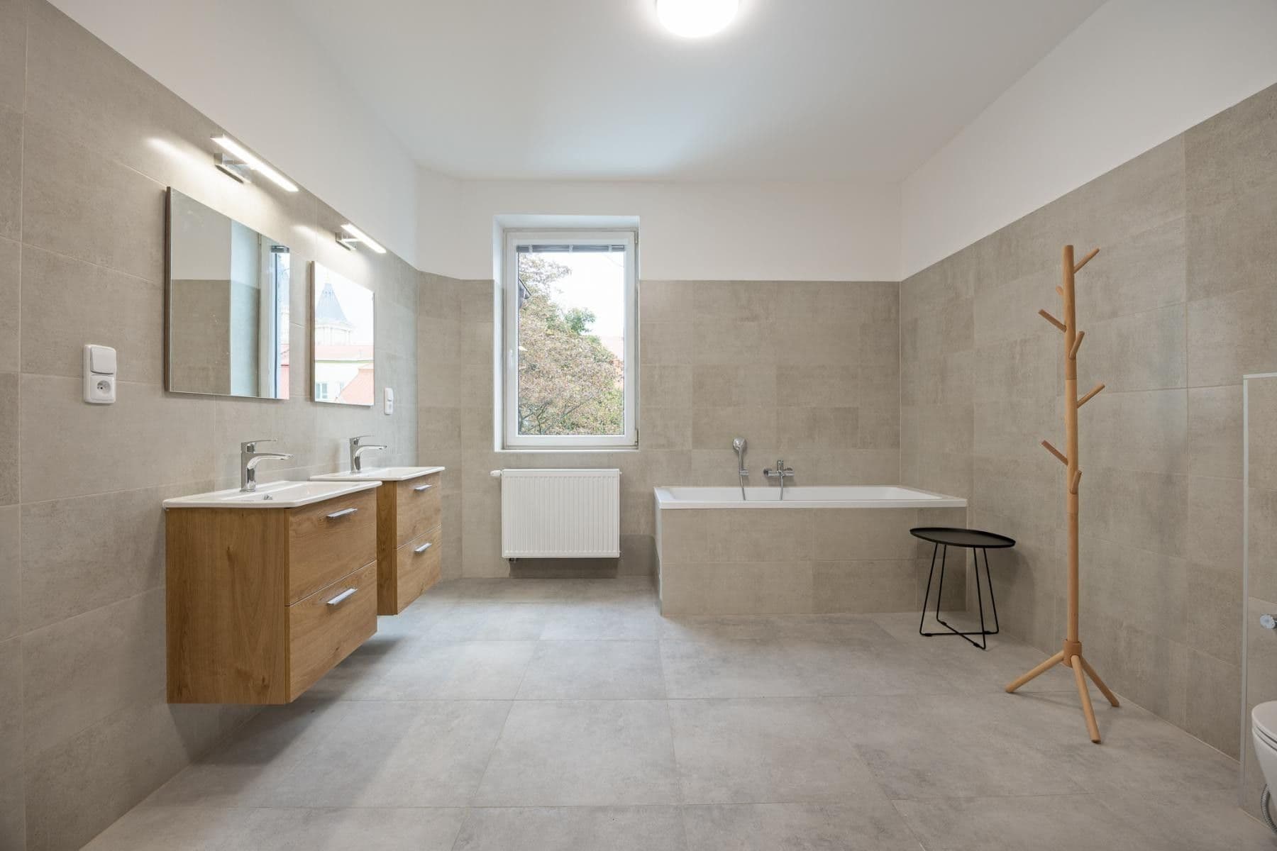 Pronájem bytu 2+kk 74 m², Nádražní, Ostrava, Moravskoslezský kraj Pronájem bytu 2+kk 74 m², Nádražní, Ostrava, Moravskoslezský kraj