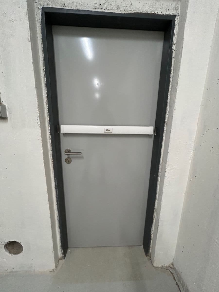 Pronájem nebytového prostoru 24 m², Lindleyova, Praha, Praha Pronájem nebytového prostoru 24 m², Lindleyova, Praha, Praha