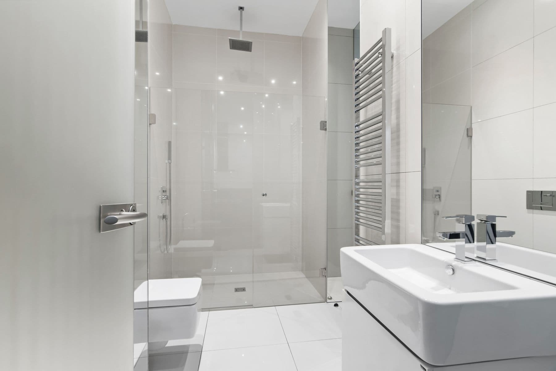 Pronájem bytu 3+kk 109 m², Laubova, Praha, Praha Pronájem bytu 3+kk 109 m², Laubova, Praha, Praha