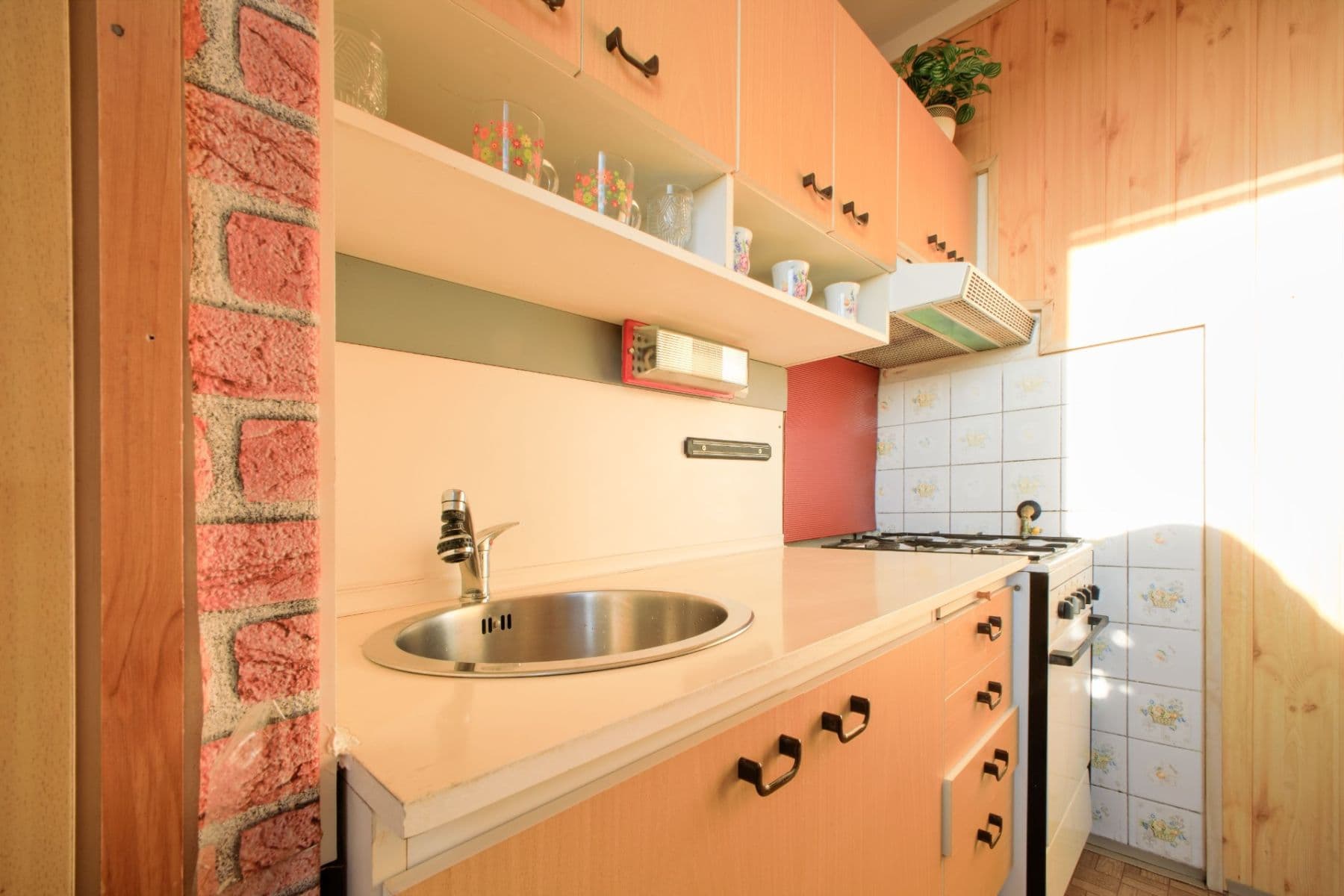 Prodej bytu 1+1 41 m², Úpská, Trutnov, Královéhradecký kraj Prodej bytu 1+1 41 m², Úpská, Trutnov, Královéhradecký kraj