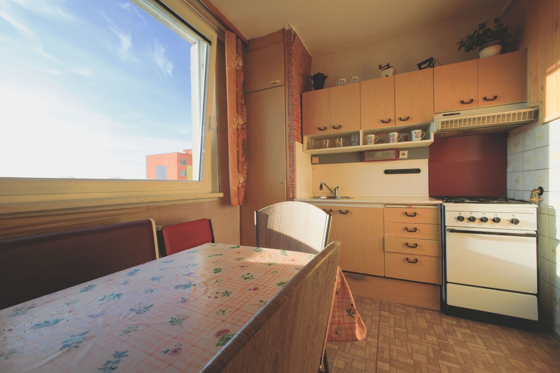 Prodej bytu 1+1 41 m², Úpská, Trutnov, Královéhradecký kraj Prodej bytu 1+1 41 m², Úpská, Trutnov, Královéhradecký kraj