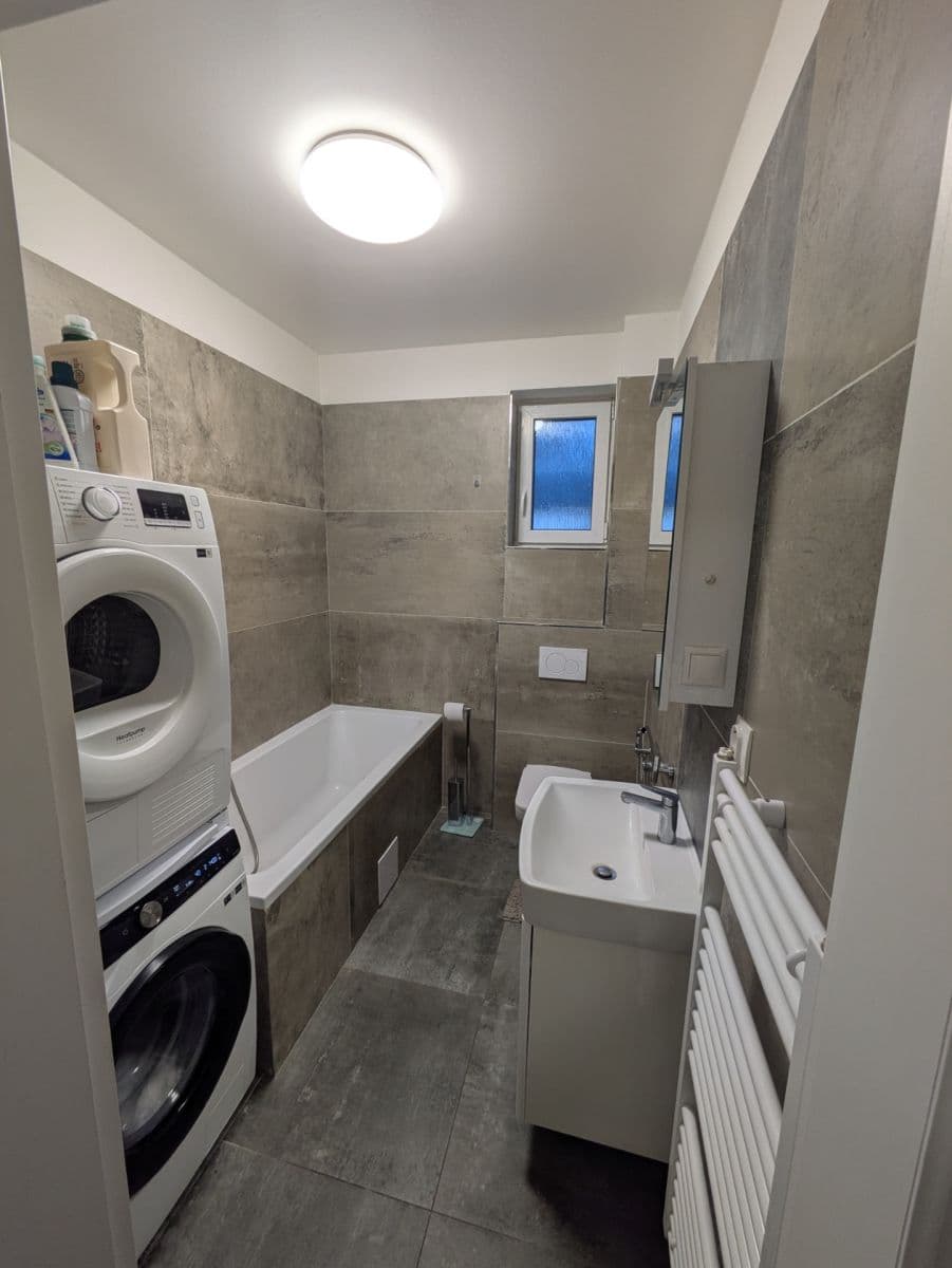 Pronájem bytu 2+kk 52 m², Kotkova, Liberec, Liberecký kraj Pronájem bytu 2+kk 52 m², Kotkova, Liberec, Liberecký kraj